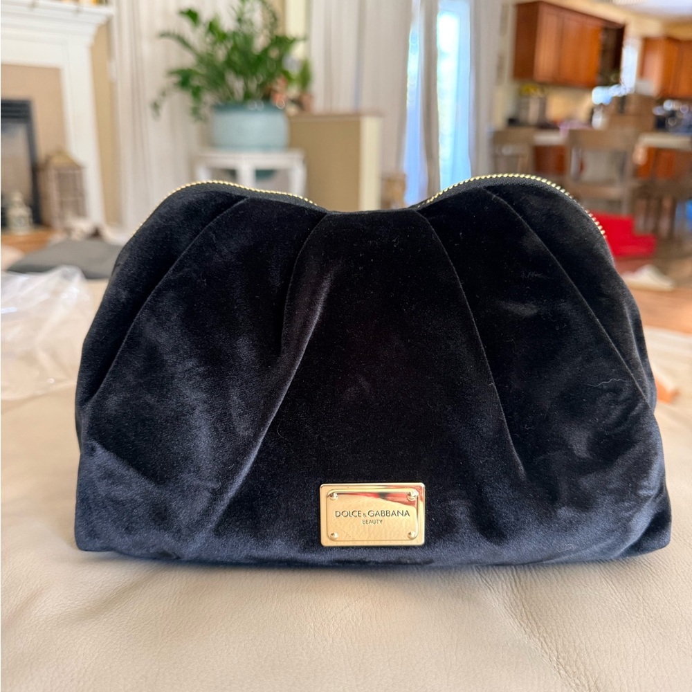 Gwp Dolce & Gabbana Black Velvet Clutch